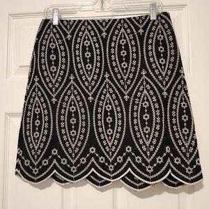 Loft Black and White Embroidered Scallop Edge Cotton Skirt Size 2P